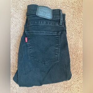Levi curvy skinny Jean size 30